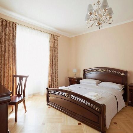 Myaparts B7 Apartment Лвив Екстериор снимка