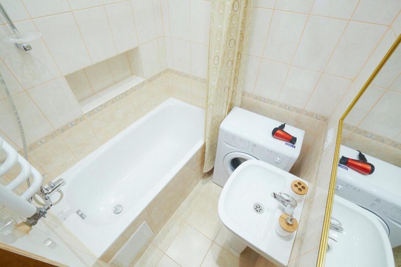Myaparts B7 Apartment Лвив Екстериор снимка